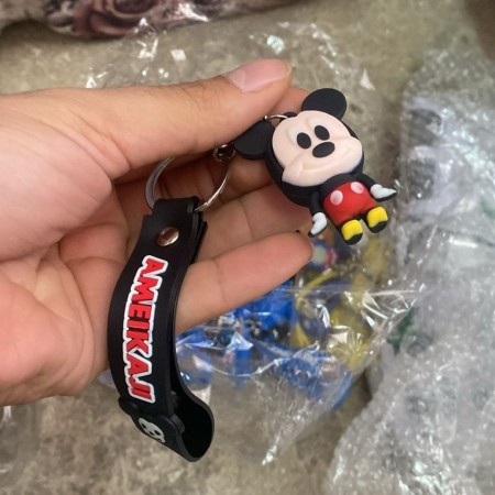 علاقة - مدالية مفاتيح اشكال ديزني ماركات شخصيات تعليقة ميدالية علاقة - مدالية مفاتيح اشكال ديزني ماركات شخصيات تعليقة ميدالية